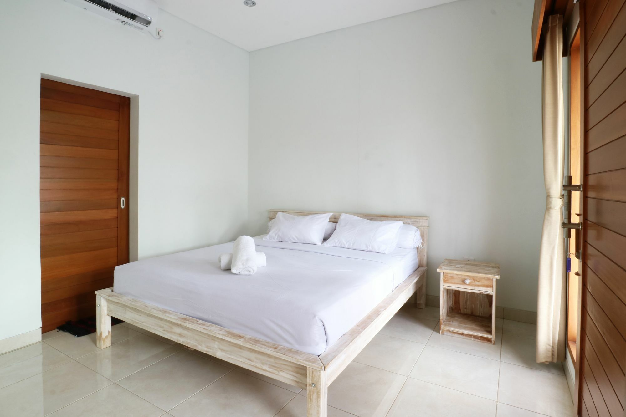 Aghasvina Guest House Canggu Zewnętrze zdjęcie